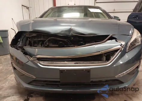 2015 Hyundai Sonata Se из США, поврежденный, VIN 5NPE24AF6FH250901